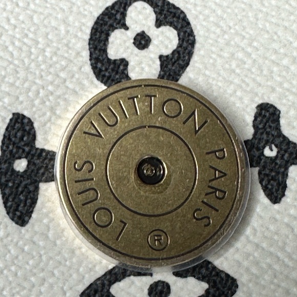 COPY - Louis Vuitton x Tyler The Creator wearable envelope wallet - Picture 8 of 8